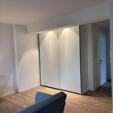 1 Og Direkt An Der Laga 2026 - Moderne Stadtwohnung Am Neusser Markt! * 노이스