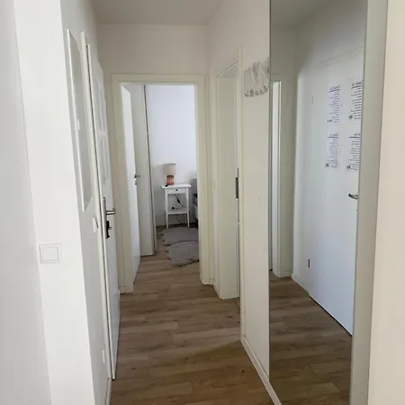 1 Og Direkt An Der Laga 2026 - Moderne Stadtwohnung Am Neusser Markt! *