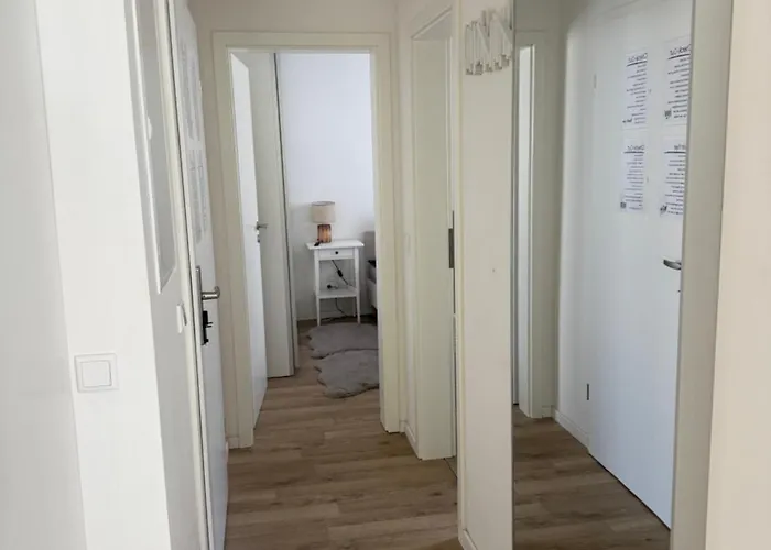 1 Og Direkt An Der Laga 2026 - Moderne Stadtwohnung Am Neusser Markt! *